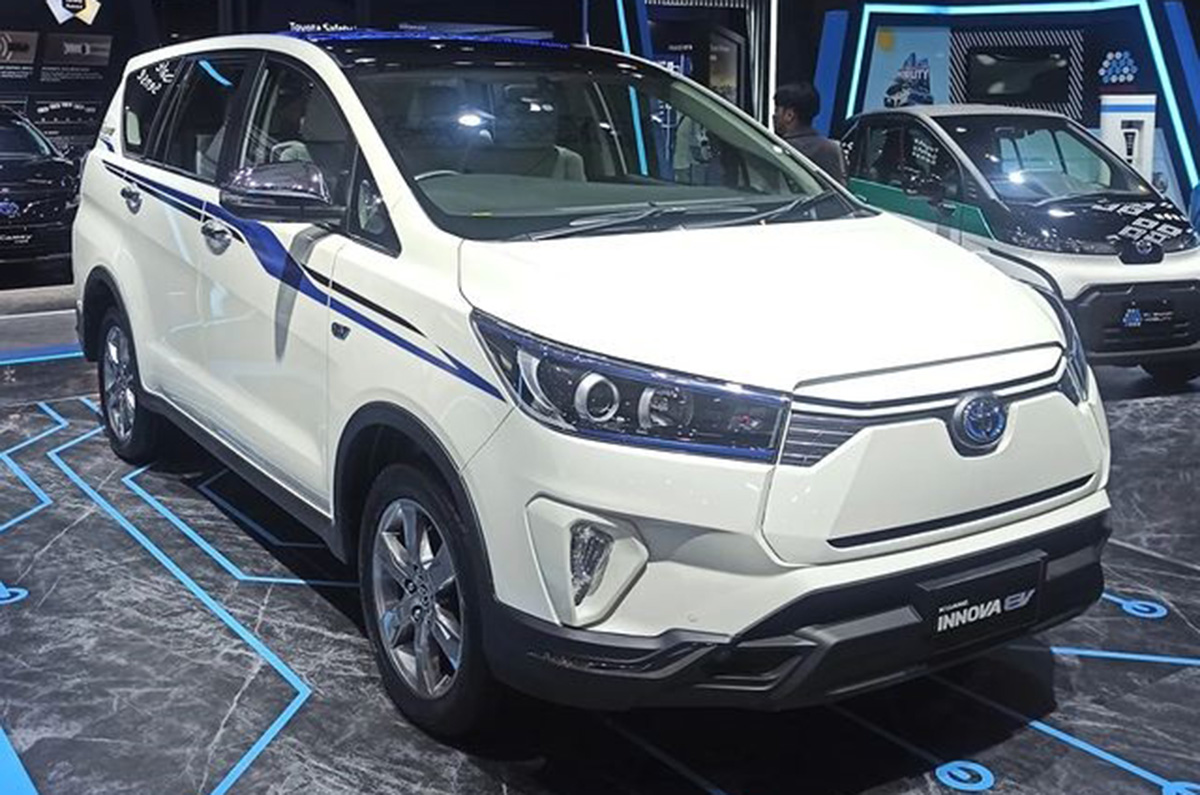 Toyota reveals Innova EV concept | EVINDIA