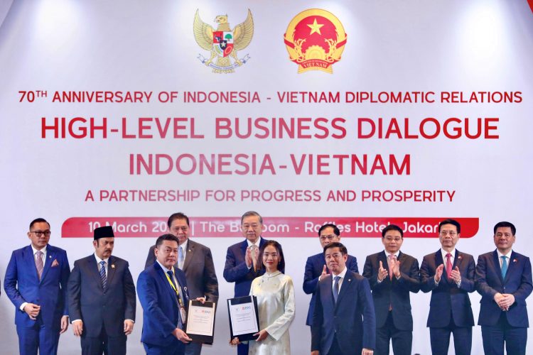 VinFast joins hands with Indonesian bank to increase EV adoption