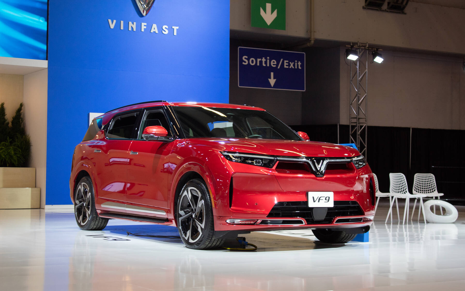 VinFast records net losses in Q4, plans to double EV deliveries in 2025