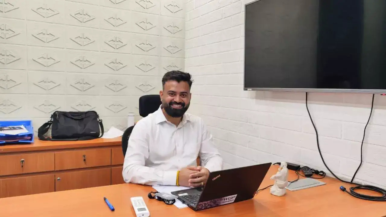Ajay Dhiman Steps Down as SVP of Operations at Revolt Motors
