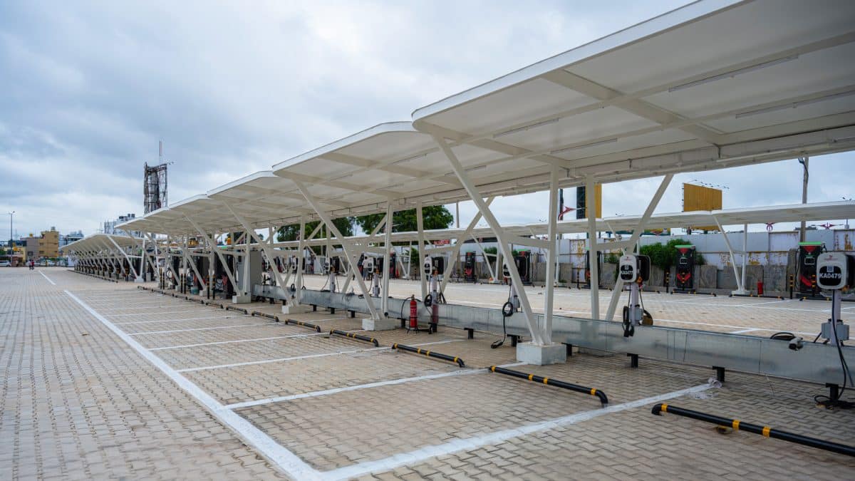 Bangalore welcomes India’s largest EV charging facility, charging 210 vehicles at once