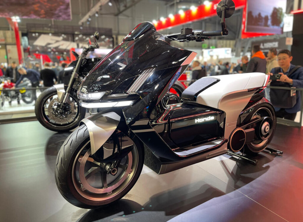 Honda wins 2025 Red Dot Design Awards: EV Fun, EV Urban, Fastport eQuad bags honour