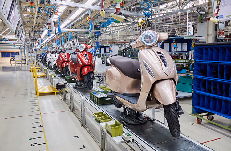 Bajaj Chetak Production Plunges 47% in July Due to Rare Earth Magnet Shortage